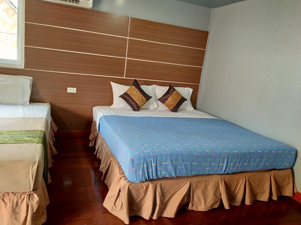 Phi Phi Coralbay Hotel Exterior photo